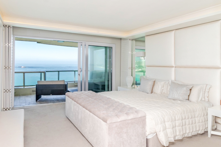 To Let 3 Bedroom Property for Rent in Clifton Western Cape